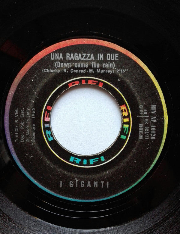 I Giganti : Una Ragazza In Due / Lezione Di Ritmo (7")