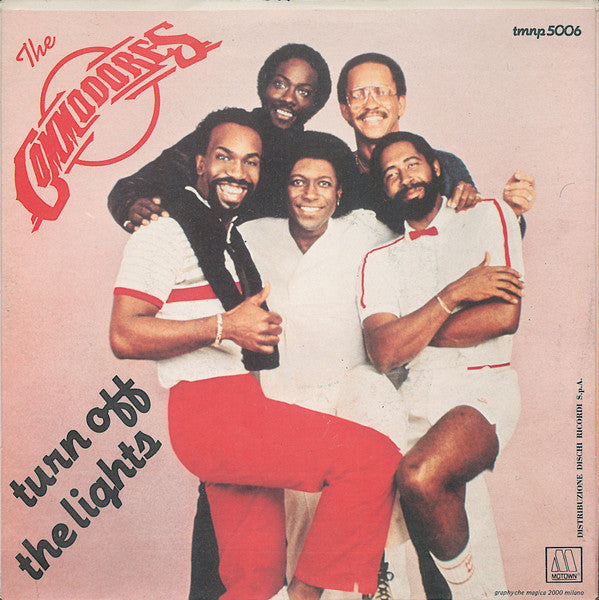Commodores : Turn Off The Lights (7", Single)